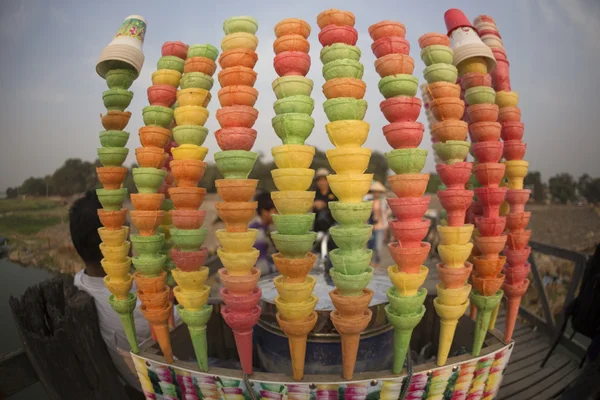 Colorful Ice Cream Cone — Stock Photo, Image