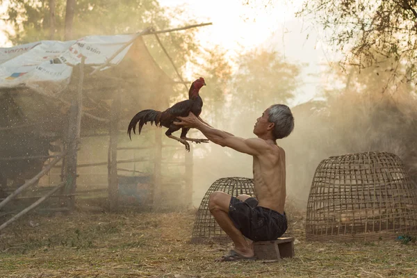 L'homme avec le combat de bite — Photo