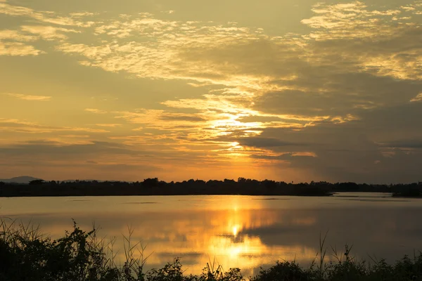 Coucher de soleil magnifique — Photo