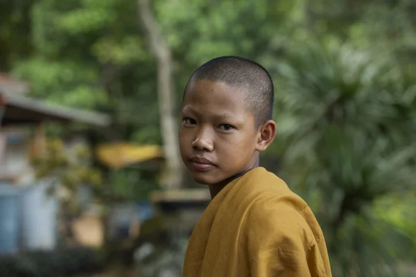 Novice face buddha — Stock Photo, Image