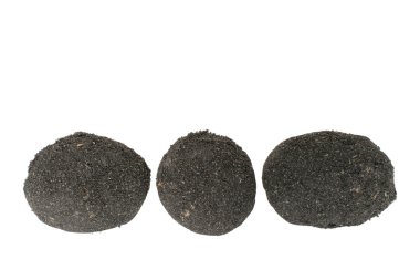 Beyaz arka plan üzerinde tuzlu yumurta, 