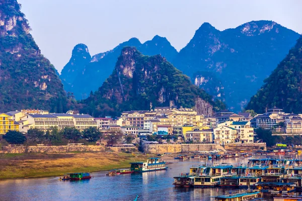 View of resort City of Guilin in Central China — Stock Photo, Image