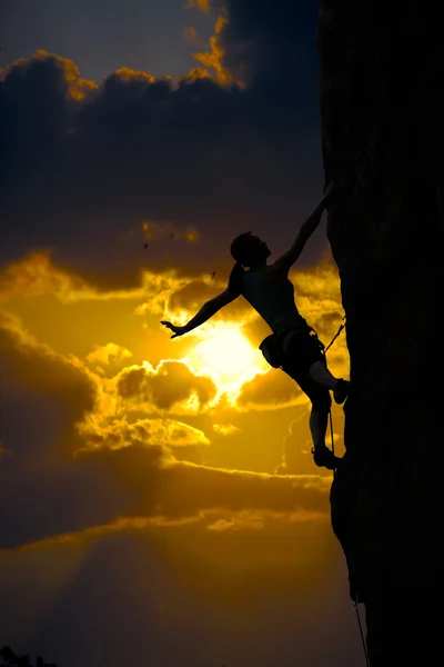 Climber and sunset — Stock Photo, Image