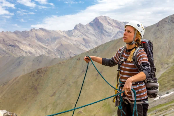 Portrait of female rock climber — Stock fotografie