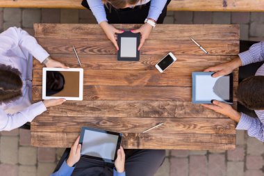 High-Tech Human Generation Lifestyle
