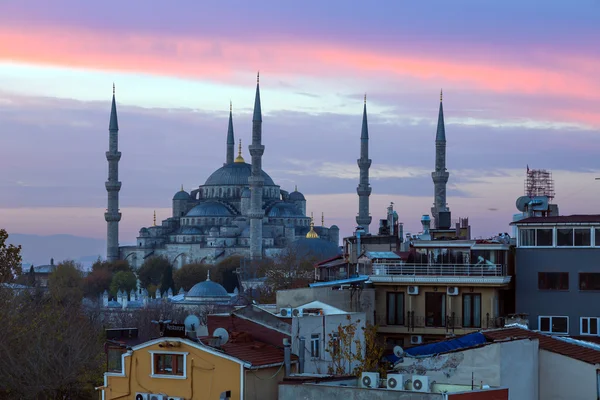 Sunrise View of Sultan Ahmed Mesquita na cidade de Istambul — Fotografia de Stock