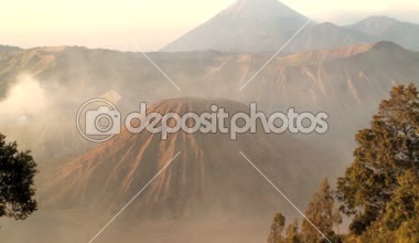 Mount bromo yanardağ