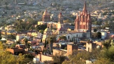 San Miguel de Allende ve La Parroquia Kilisesi