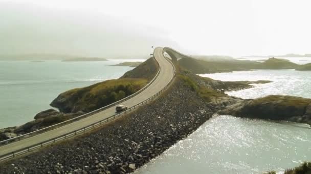 Storseisundbrua brug The Atlantic weg — Stockvideo