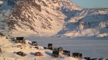 Tasiilaq kış Köyü