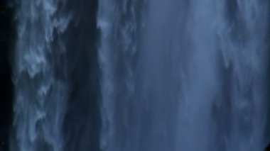 Skogafoss şelale yakın çekim