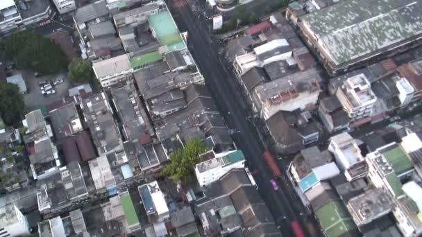 Gebouwen van de stad Bangkok en verkeer — Stockvideo