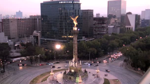 El Angel památník