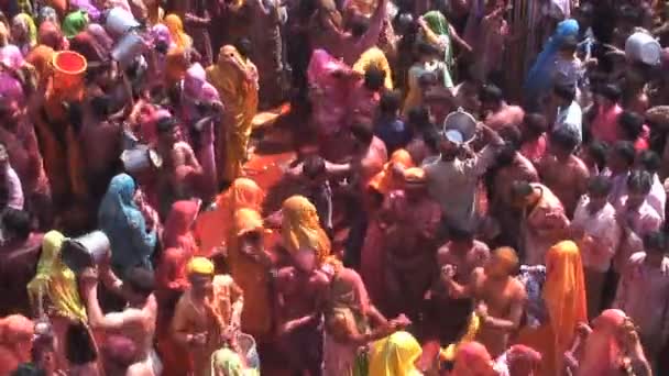 Holi festivalen nr Mathura firandet — Stockvideo