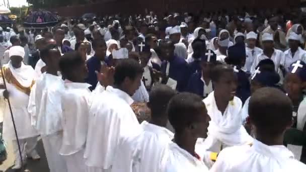 Procession célébration de l'Église orthodoxe chrétienne Epiphanie — Video