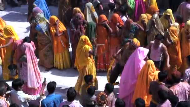 Holi Festivali nr Mathura kutlamaları — Stok video