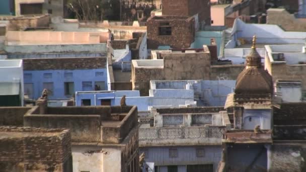 Traditionell gebaute Häuser in Indien — Stockvideo