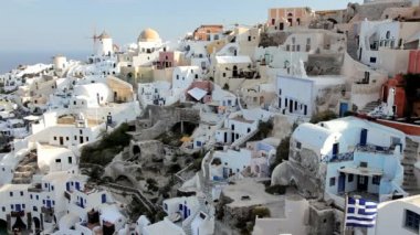 Oia, Yunanistan kasabasında beyaz yıkanmış evleri