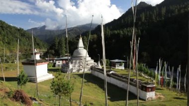 Chendebji Chorten