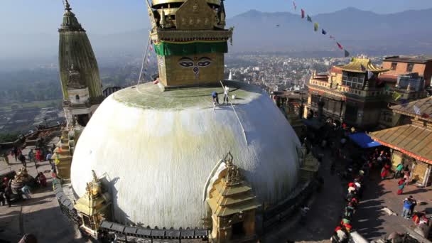 Swayambhunath 仏舎利塔や猿の寺 — ストック動画