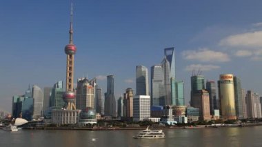 Shanghai şehir ve Huangpu Nehri