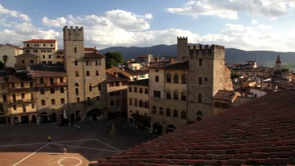 La Piazza Grande ciudad de Arezzo — Vídeo de stock