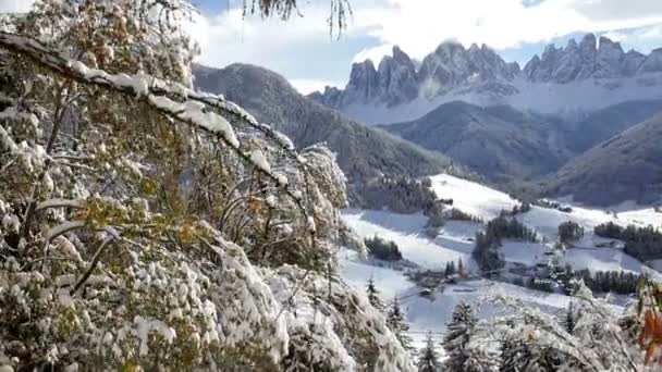 Santa Madalena, Val Di Funes — Vídeo de Stock