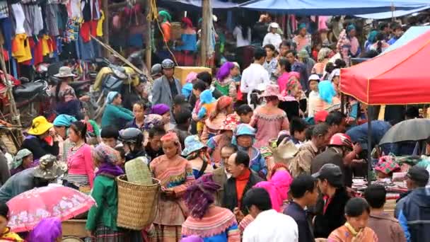 Día del mercado Flor Hmong colina — Vídeos de Stock