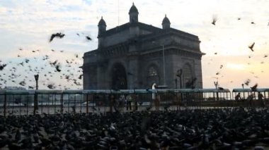 Mumbai ağ geçidi Hindistan Kocaeli anıt gündoğumu