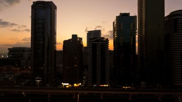 Dubai Sheikh Zayed Road time lapse Burj Kalifa amanecer — Vídeo de stock