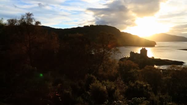 Écosse Eilean Donan Castle Loch Duich Highlands Sunset coast 
