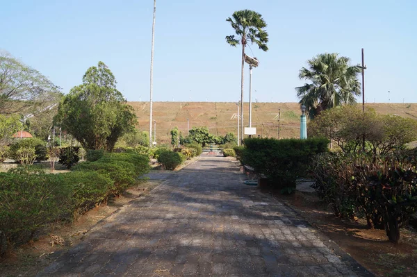 Chemin Dans Jardin Réservoir Barrage Vazhani Kerala Inde — Photo