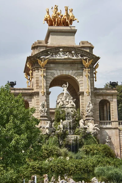 Hiszpanii Barcelony Cytadelowy Park Łuk Kaskady Rydwanem Aurory Skorupą Wenus — Zdjęcie stockowe