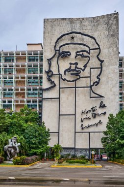 Küba. Havana. Devrim karesi. Panel Che Guevara