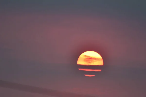 Atardecer Cielo Violeta Rosado — стоковое фото