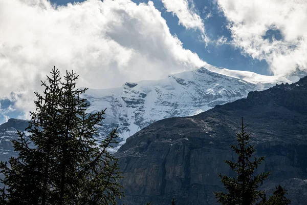 Kandersteg Schweiz 2020 Utsikt Över Doldenhorn — Stockfoto