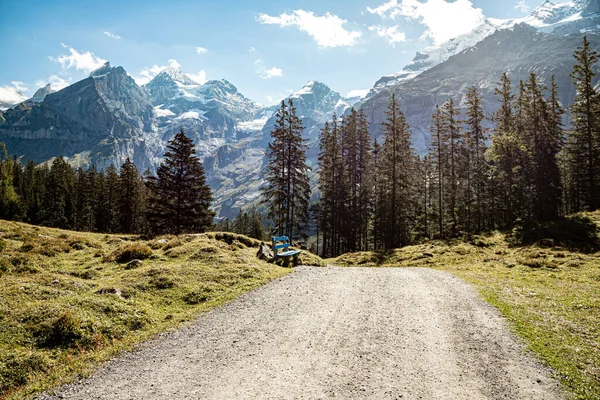 Kandersteg Suíça 2020 Banco Waz Para Oeschinensee Com Vista Para — Fotografia de Stock