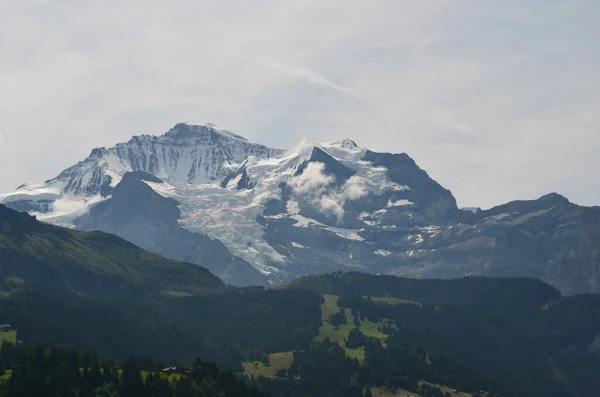 Vista Dos Alpes Suíços Nevados Enquanto Vai Para Jungfraujoch Trem — Fotografia de Stock
