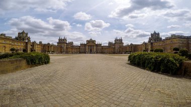 Muhteşem Blenheim Sarayı Sir Winston Churchill 'in atalarından kalma evidir.