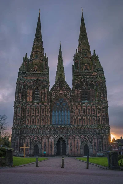 Dawn Lichfield Cathedral Staffordshire — Stock Photo, Image