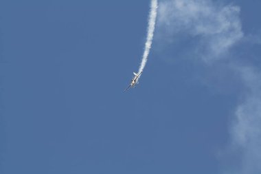 Bir Vans Uçak RV-8 ev yapımı uçak.