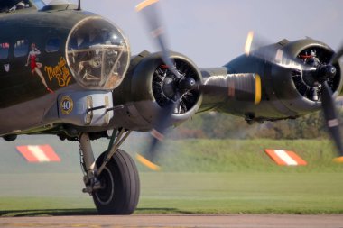 Amerikan 2. Dünya Savaşı bombacısı 