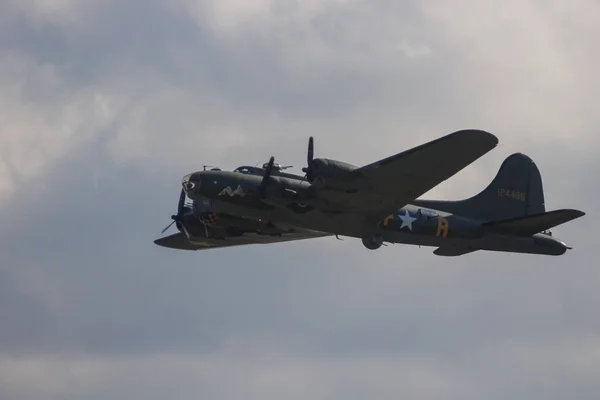 Bombardero Estadounidense Segunda Guerra Mundial Sally Boeing 17G Único Modelo — Foto de Stock