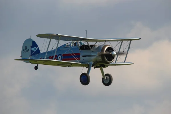 Gloster Gladyatörü Kraliyet Hava Kuvvetleri Tarafından Kullanılan Son Çift Kanatlı — Stok fotoğraf