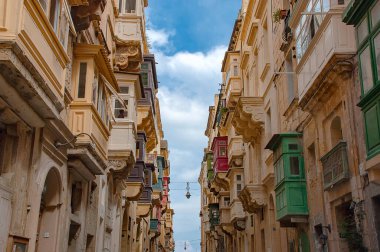 Valletta, Malta 'da dar sokaklar ve binalar