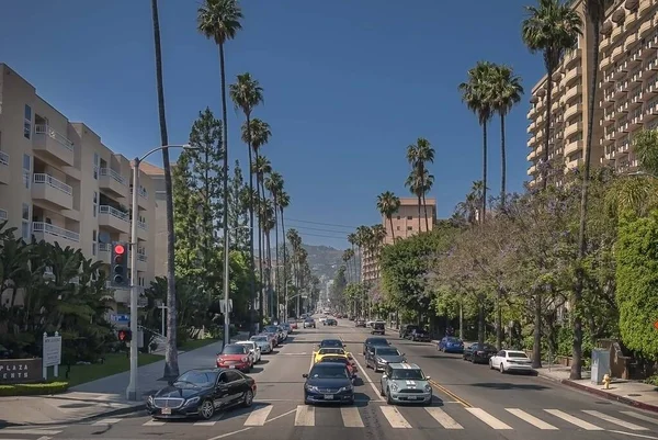 Tráfico Beverly Hills Los Ángeles — Foto de Stock