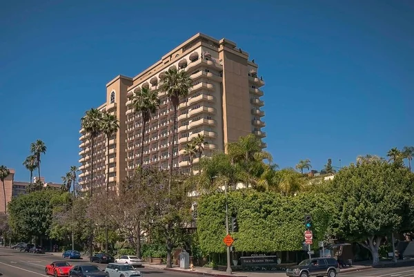 Lujoso Four Seasons Hotel Beverly Hills Los Ángeles — Foto de Stock