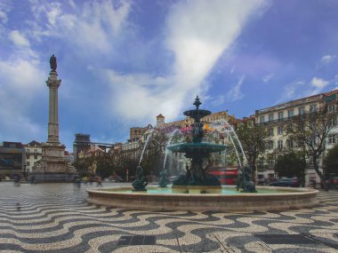 Lizbon, Portekiz 'in merkezindeki Rossio Meydanı.