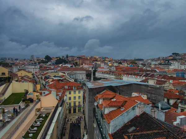 Los Tejados Lisboa Bajo Nubes Oscuras — Foto de Stock