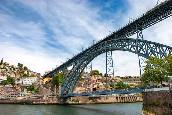 Emblemático Puente Arco Dom Luis Que Cruza Río Duero Oporto — Foto de Stock